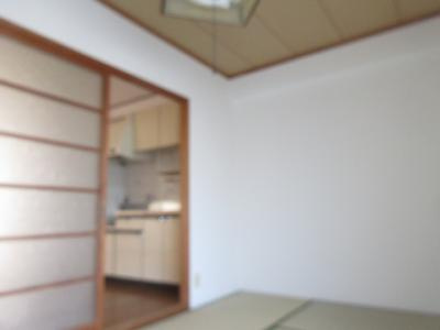 マンションいそい常盤の居間・リビング|レトロ感がたまりません