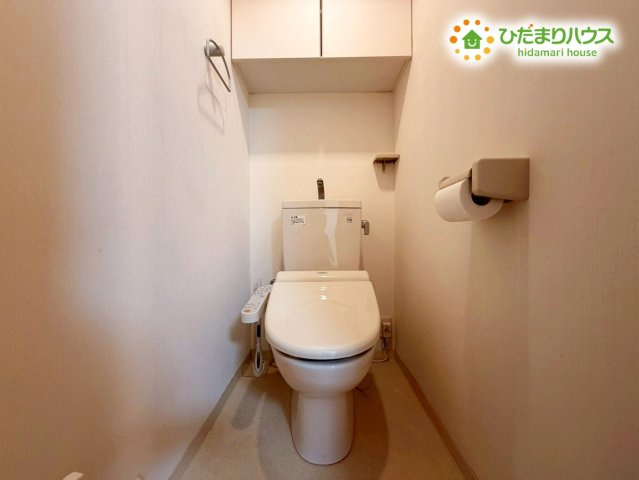 サーパス城南けやき通り　中古マンションのトイレ|清潔感のある、使い勝手の良いトイレです。