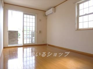 リバーサイド北斗の居間・リビング
