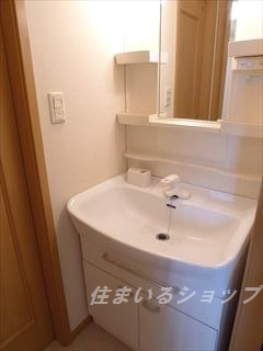 リバーサイド北斗の洗面所|洗面化粧台