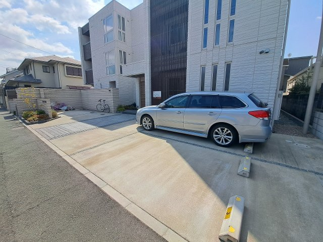 ＴＥＲＲＡＣＥ甲子園花園の駐車場