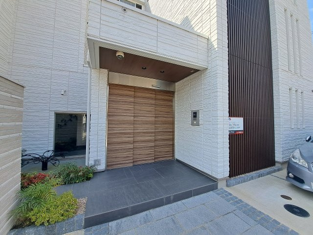 ＴＥＲＲＡＣＥ甲子園花園のエントランス