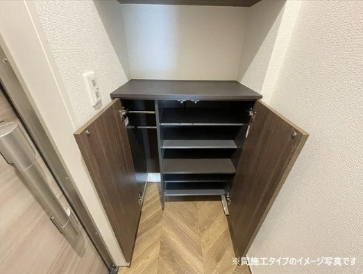 【玄関】 | TORISIA新河岸 | 毎日通る玄関はこちらです