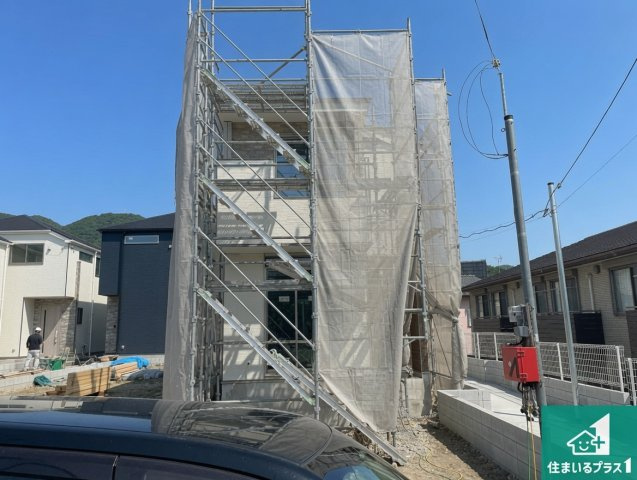 西宮市生瀬東町　第1期　新築一戸建ての外観|周辺は落ち着いた街並みの住宅地！子育てがしやすい住環境です！まだ未完成ですが、現地でしかわからない事もございます。是非一度ご覧ください。