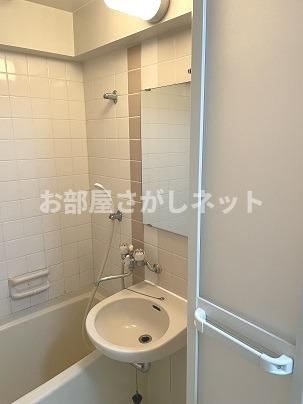 ライオンズマンション板橋【おとり物件なし】#学生・社会人にオススメ！初期費用分割払いOK！の洗面所