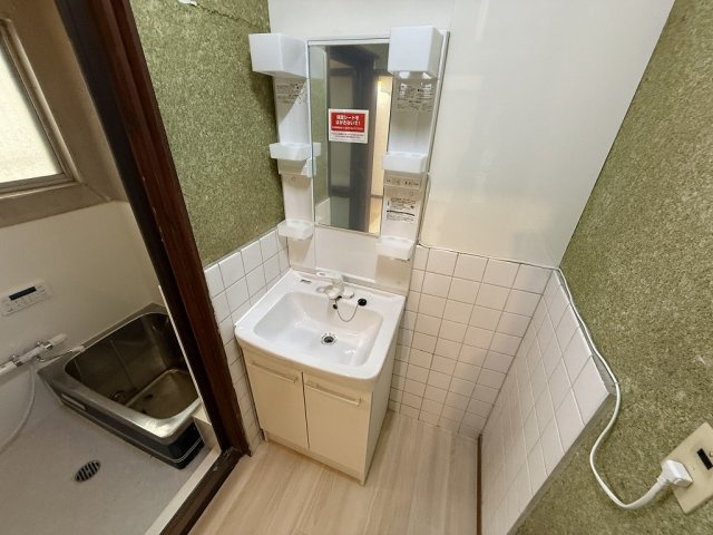 岬町21-14戸建の洗面所