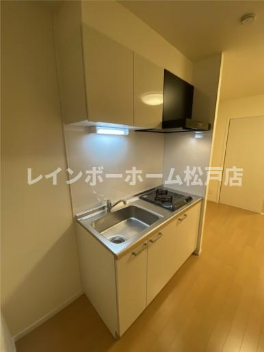 松戸市上本郷のアパートのキッチン