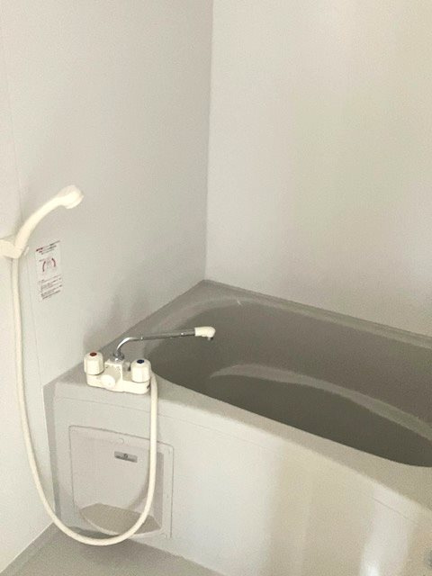 ジュネスⅡ の浴室