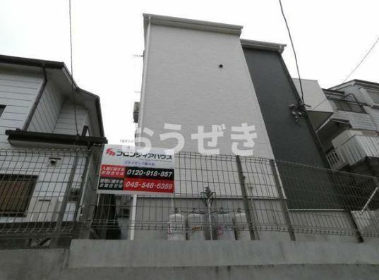 ブライティア桜木町の周辺