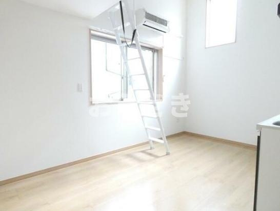 ブライティア桜木町の居間・リビング