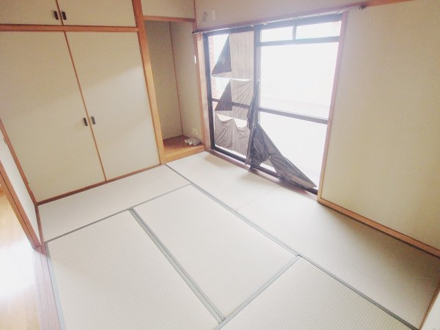 プチメゾン正田の和室