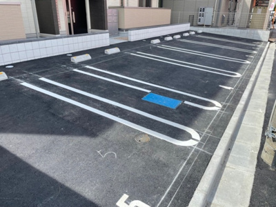 【駐車場】 | グラン・アイオ　A棟