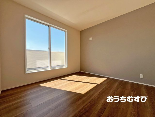 春日井市高森台３丁目(全1棟)の洋室