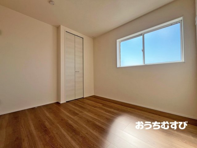 春日井市高森台３丁目(全1棟)の洋室