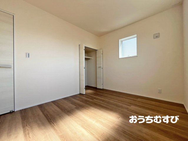 春日井市高森台３丁目(全1棟)の洋室