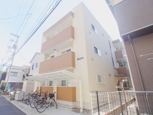 アプロウズ府中町浜田の外観