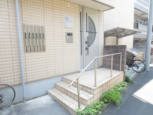 コンフォートテラスＫのエントランス|★エントランス★