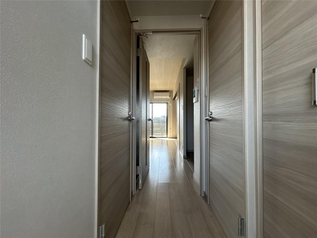 Modern palazzo博多FRONTの玄関