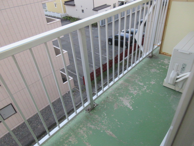 クローバーズマンション広和のバルコニー