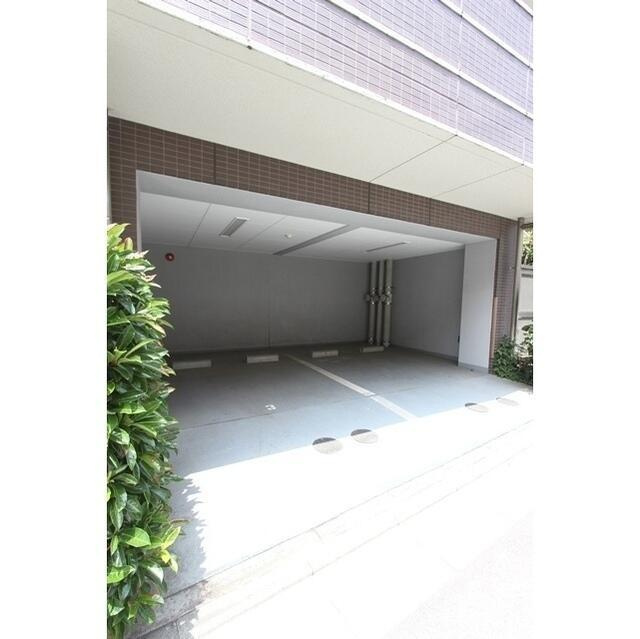 ラクラス学芸大学の駐車場