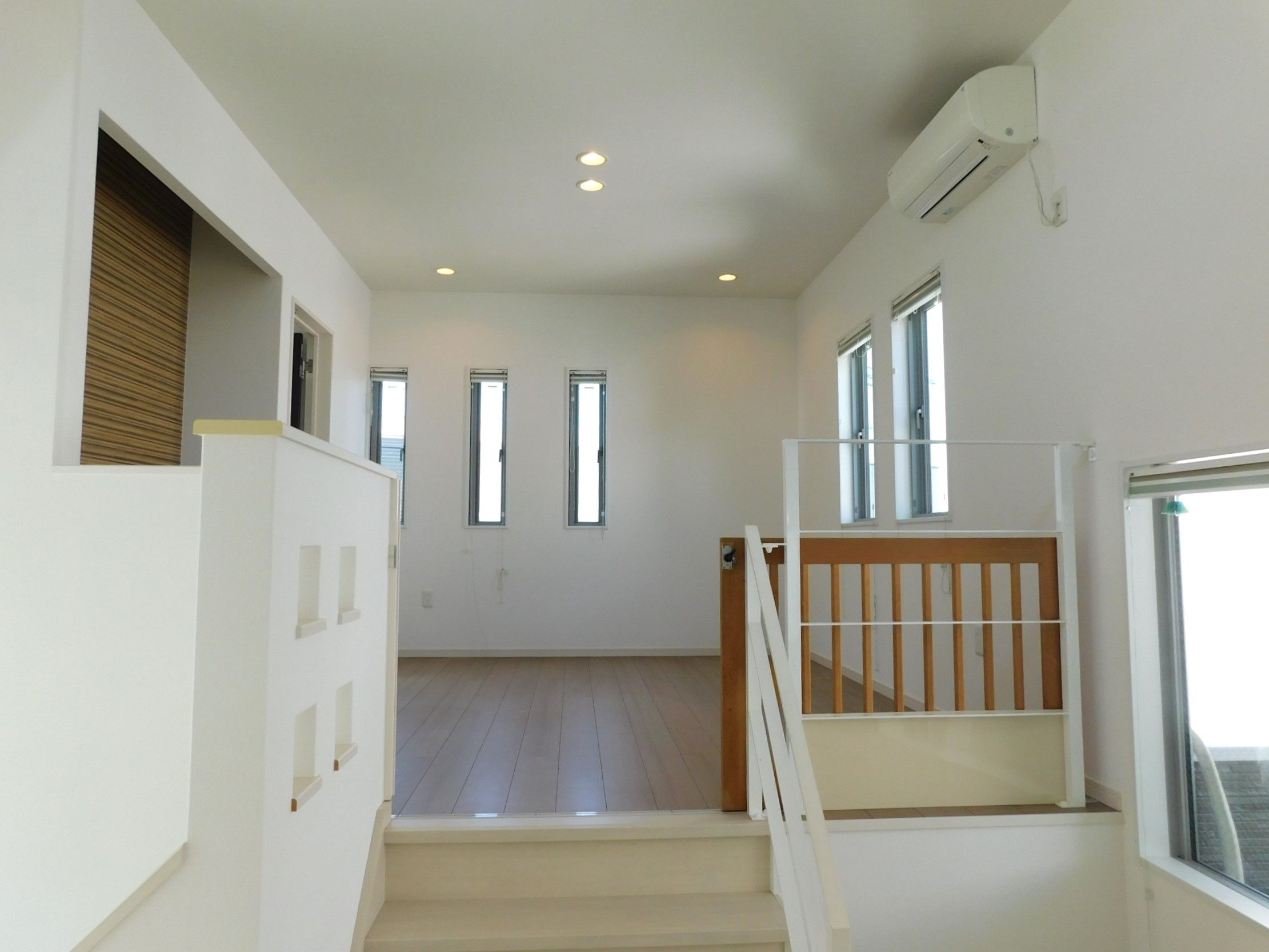 住吉5丁目戸建の居間・リビング