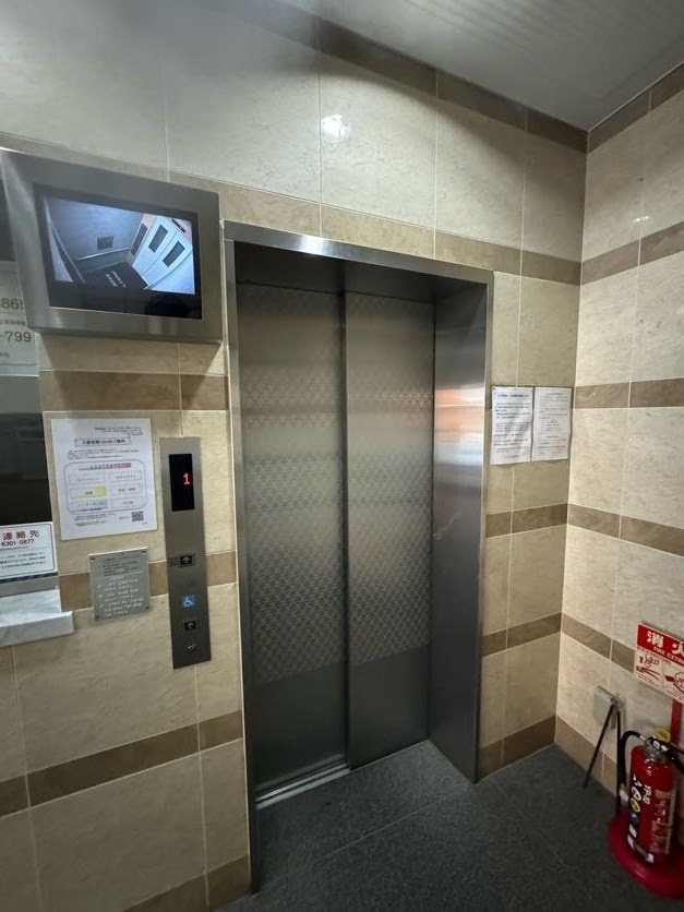 プレサンス神戸駅前の外観