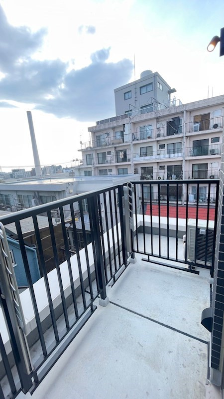 AGRATIO TERRACE 恵比寿のバルコニー