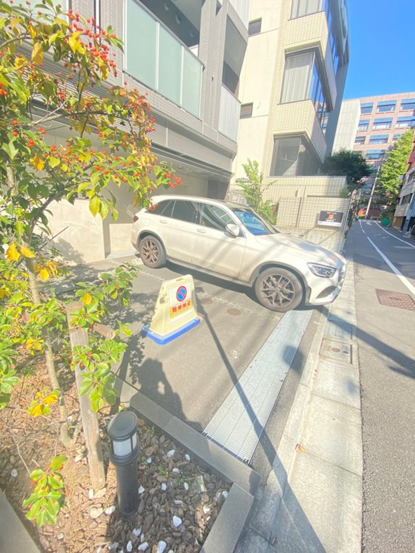 NJK MARQUIS OMOTESANDOの駐車場