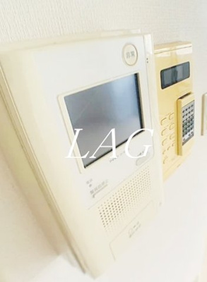 【セキュリティ】 | サンマンションアトレ町屋 | モニター付きインターフォンです。