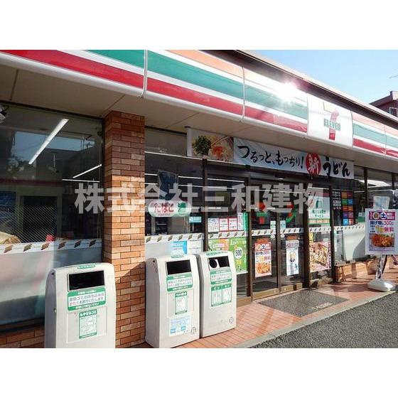 ファミーユ・ドミの周辺|コンビニ「セブンイレブン板橋赤塚2丁目店まで120ｍ」