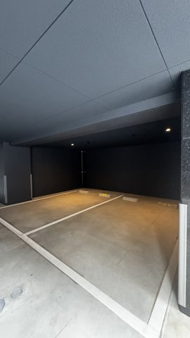 S-RESIDENCE薬院aureateの駐車場