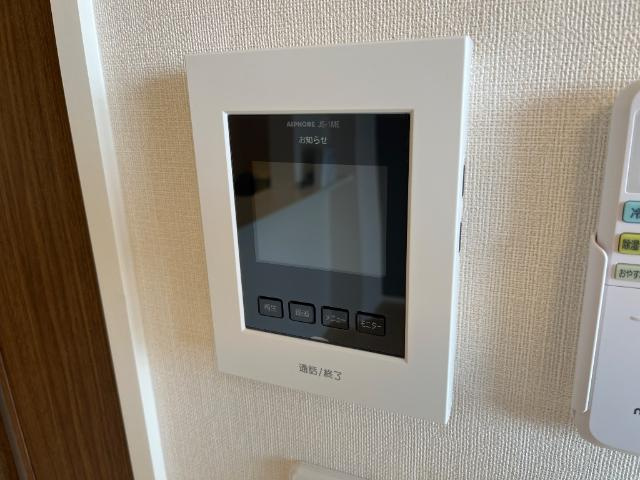 ボスコ三本木のセキュリティ|カメラ付インターホン