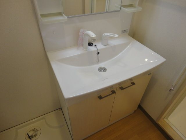 サンフォレストの洗面所