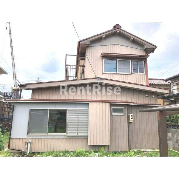 飛高町泉74貸家