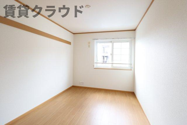インペリアルＢの寝室|落ち着いたエントランスです