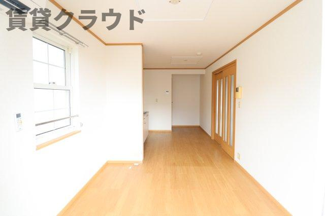 インペリアルＢの居間・リビング|同じ建物の別のお部屋の写真になります！
