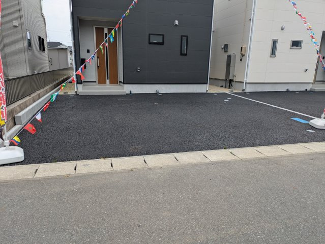 いわき市常磐下湯長谷町　 ご案内も即日ご対応可能☆の駐車場|外観の写真です。お洒落な新築は気分が上がりますね♪