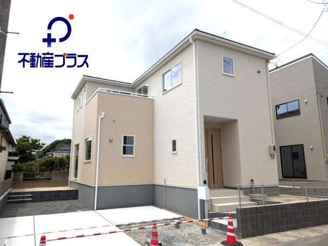 【いわき市中岡町1丁目1期／1号棟】　マルト中岡店まで徒歩9分