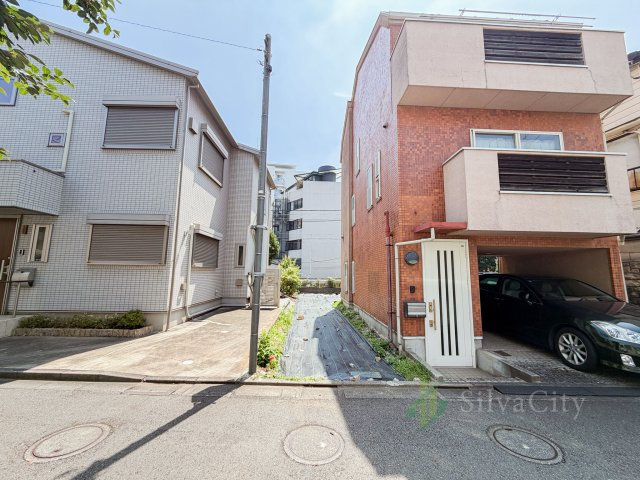 渋谷区代々木5丁目の外観