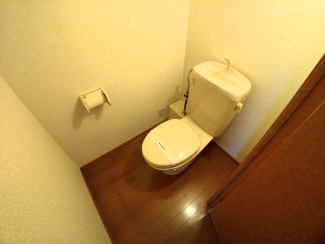 レオパレス春日丘のトイレ
