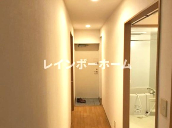 PRIMROSE新鎌ヶ谷の玄関|明るい玄関です