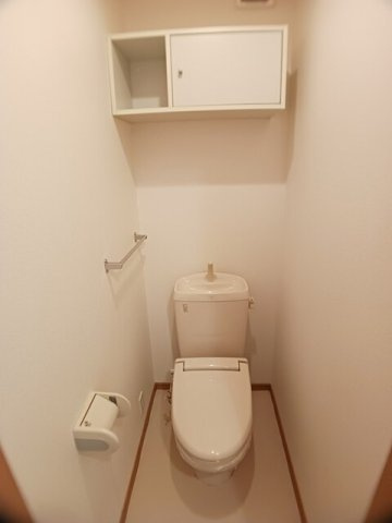 メゾン・アムールのトイレ|コンパクトで使いやすいトイレです