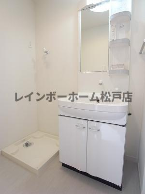仲介手数料（賃料の1.10ヵ月）の50％OFF対象物件！の洗面所