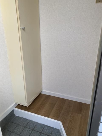 【玄関】