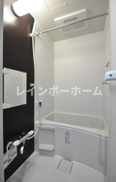 CRASTINE土呂の浴室