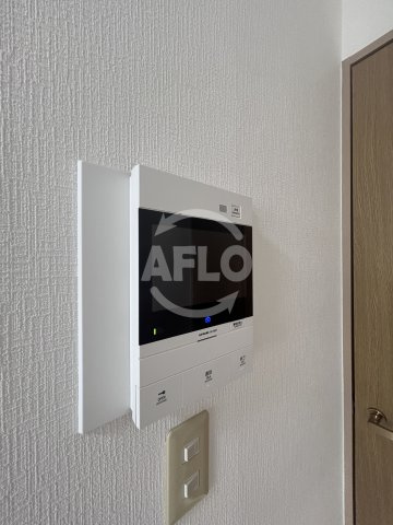 NLC新大阪のセキュリティ|NLC新大阪　モニター付きインターホン