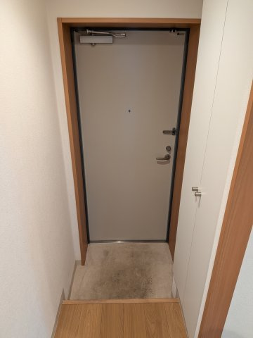 【玄関】 | Ｓ－ＦＯＲＴ船橋海神Ｅａｓｔ | スッキリまとまった玄関です