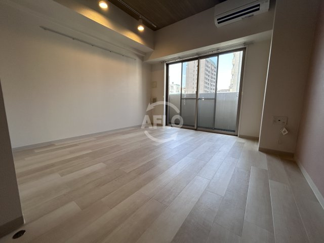 セレニテ江坂四番館の洋室|SERENiTE江坂四番館　洋室
