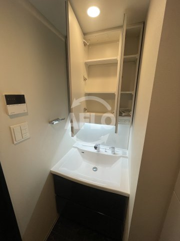 大阪市福島区海老江２丁目の賃貸マンションの洗面所|S-RESIDENCE福島diverse　洗面台