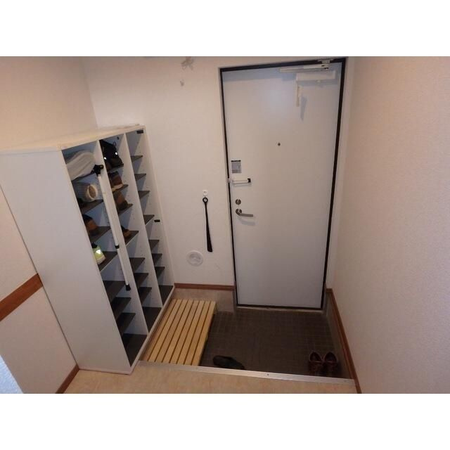 スターコートⅡの玄関